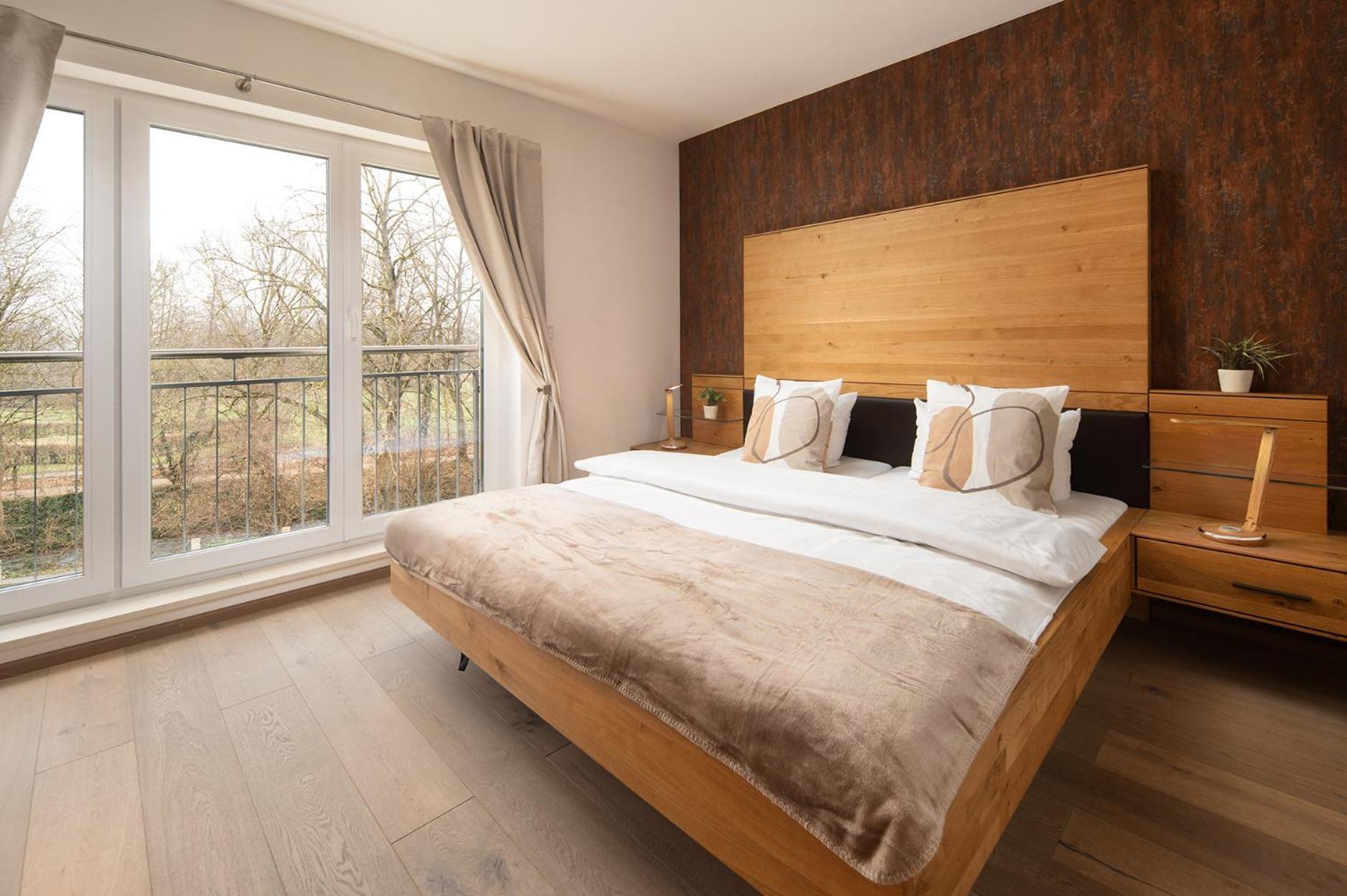 Hotel Vier Jahreszeiten An Der Therme & Kliniken Bad Krozingen Naehe Freiburg & Schwarzwald Ideal Fuer Wellness Kur & Business Ausfluege 24H Check In- Wlan & Parken Gratis Exterior photo