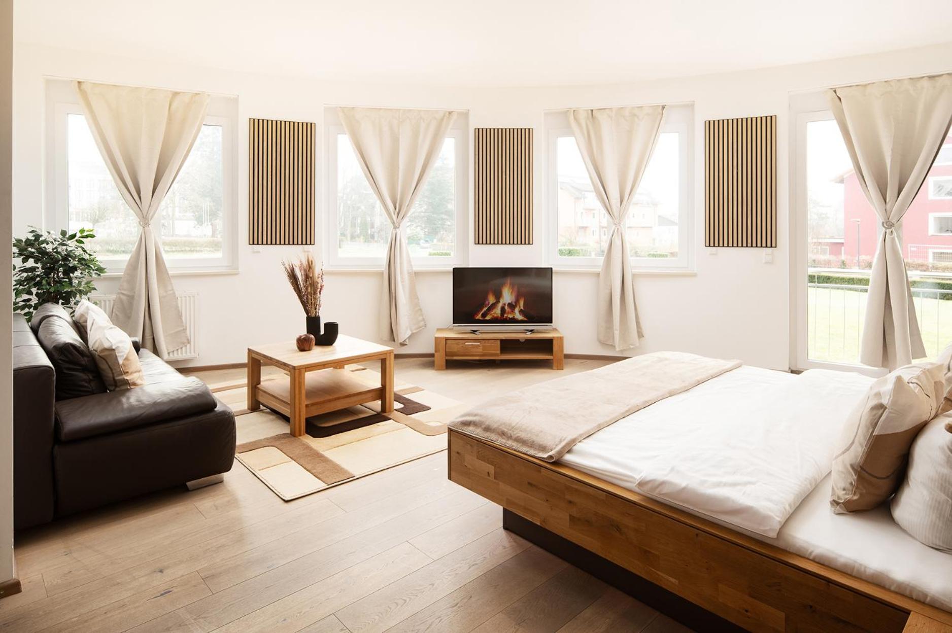 Hotel Vier Jahreszeiten An Der Therme & Kliniken Bad Krozingen Naehe Freiburg & Schwarzwald Ideal Fuer Wellness Kur & Business Ausfluege 24H Check In- Wlan & Parken Gratis Exterior photo
